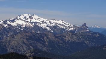 DSC09942 Closeup of Mt. Daniel (7880 ft) and Cathedral Rock (6550 ft)